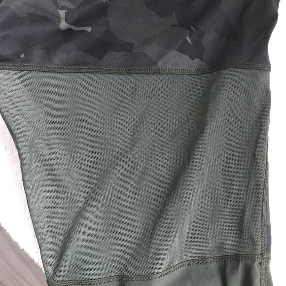 LULULEMON TRAINING TOUGH LEGGING PANT GREEN CAMO WOMENS 10 - Picture 12 of 15